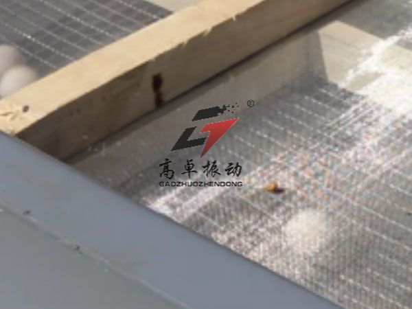 直線振動篩木框試機視頻